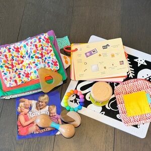 Lovevery The Charmer Set